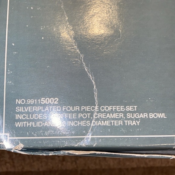 🩶🤍🩶NWT Vintage International Silver Company Silverplated 4PC Coffee/Tea Set - Picture 4 of 6